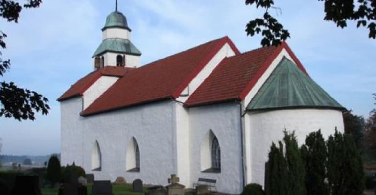 Skummeslövs kyrka